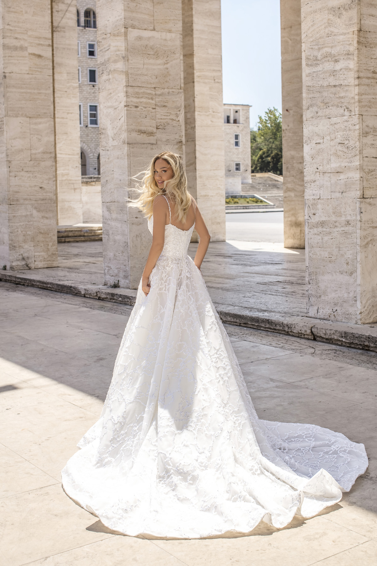 Picture of 10309 - JULLIEN BRIDAL GOWN